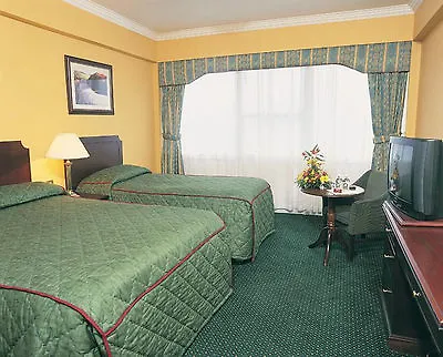 Hotell Tower & Leisure Centre 4*