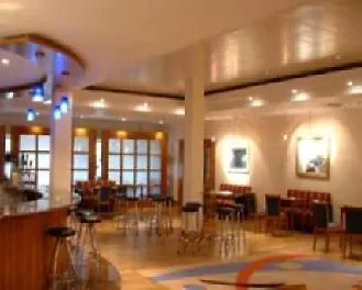Tower & Leisure Centre Hotel