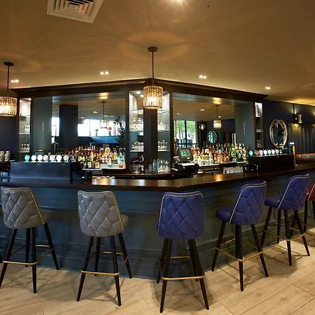 Tower & Leisure Centre 4* Γουότερφορντ