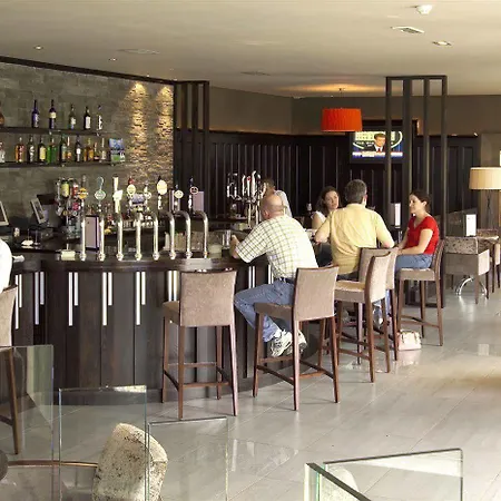 Tower & Leisure Centre 4*