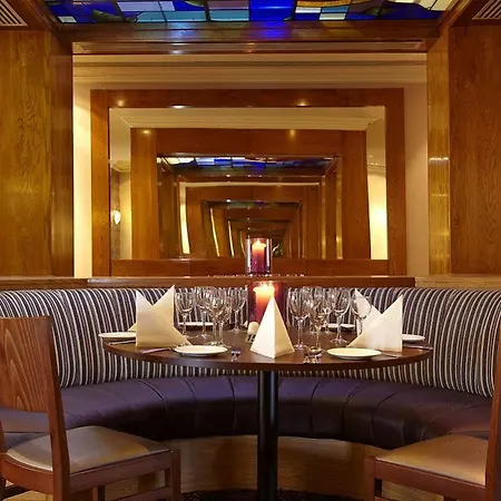 Tower & Leisure Centre Ξενοδοχείο