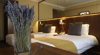 Tower & Leisure Centre 4*