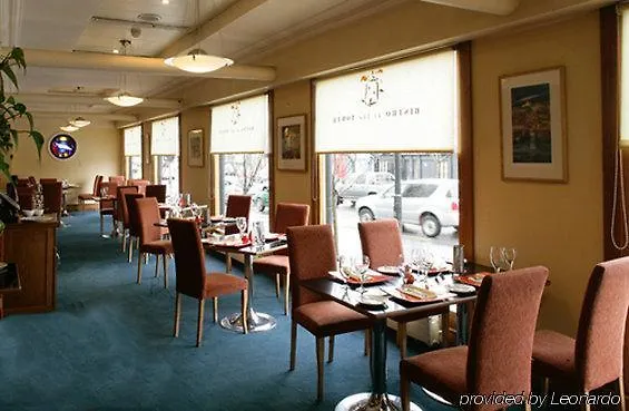 Tower & Leisure Centre 4*