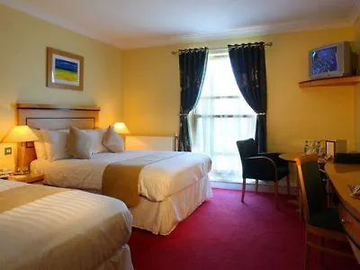 Tower & Leisure Centre Hotel