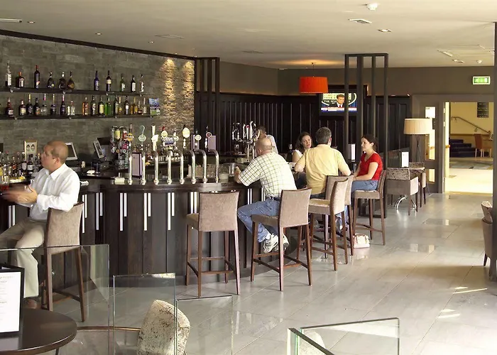 Tower & Leisure Centre 4*